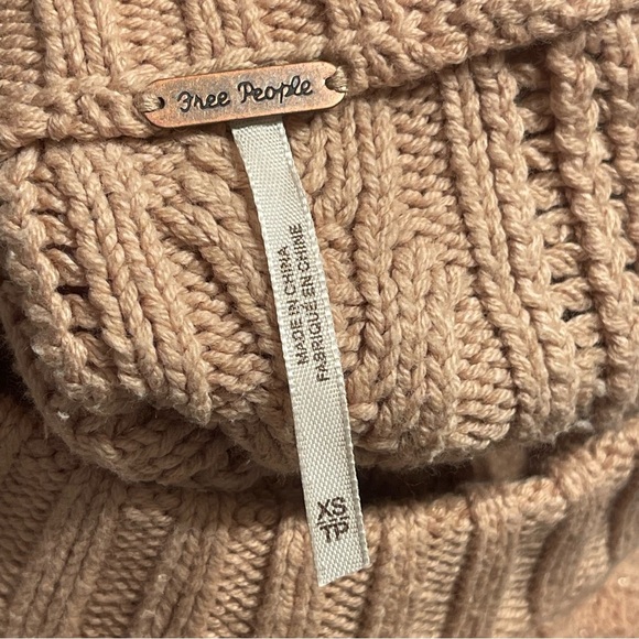 Free People Good as Gold Cable Knit Sweater Dress Size XS - Picture 7 of 9